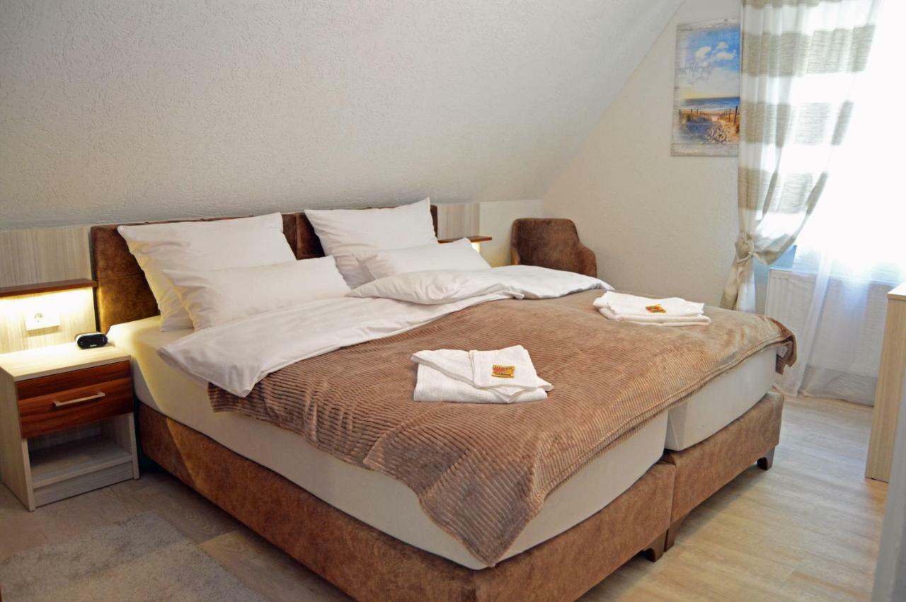 Ambiente Hotel Золтау Екстериор снимка