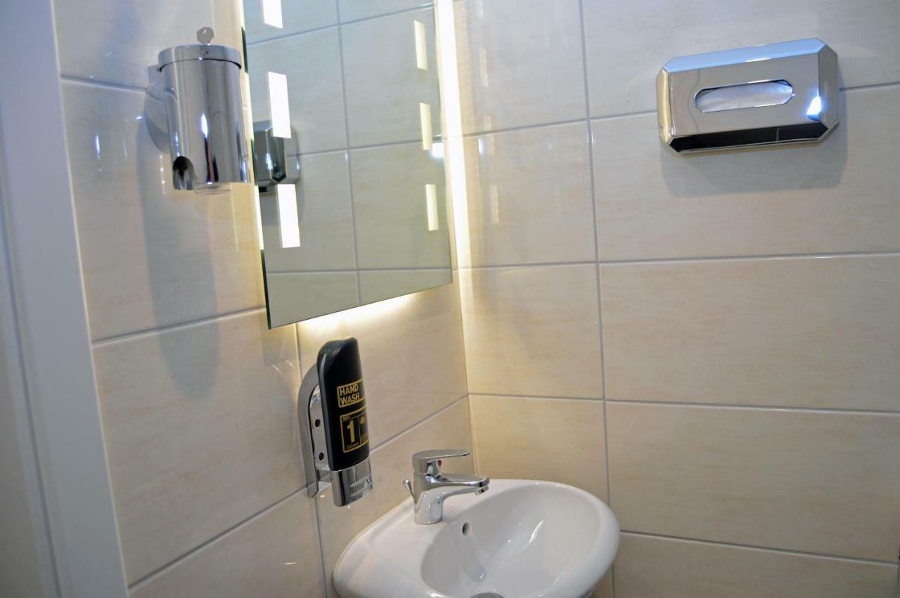 Ambiente Hotel Золтау Екстериор снимка